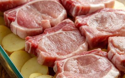 Smothered Pork Chops with Potatoes in Gravy