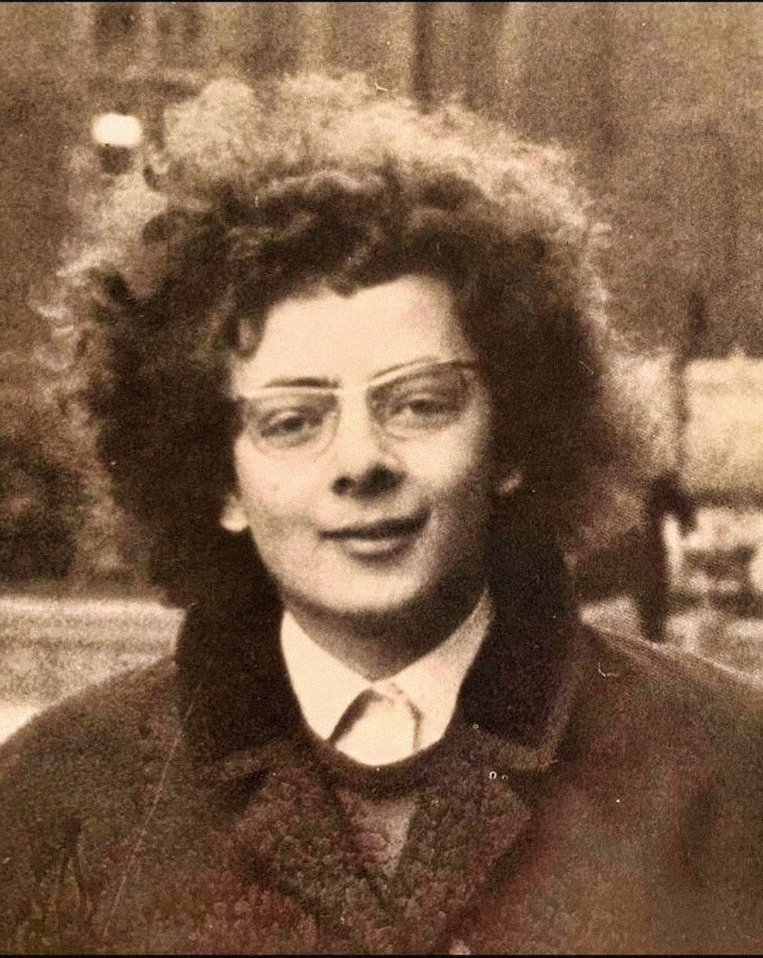 He conquered the world in silence: can you recognize the comedy star in this archive photo