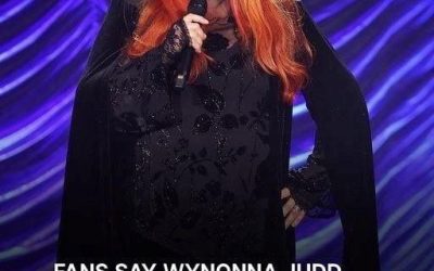Fans Notice Wynonna Judd, 60, ‘Lost Too Much Weight’ as She FIaunts ‘Skinny’ Look in Black PIunging Outfit