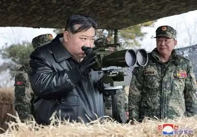 Breaking news: Korea gives the order to attack y…see more