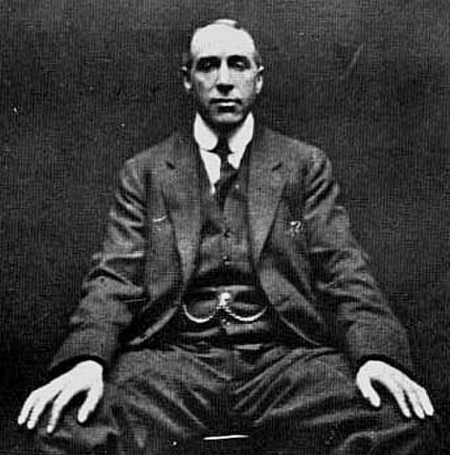 The Original Ghost Hunter: The Terrifying Cases That Made Harry Price Famous