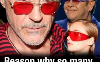 Reason why so many celebrities wear red glasses now 👇🏻⬇️more in the 1rst comments ⬇️👇🏻