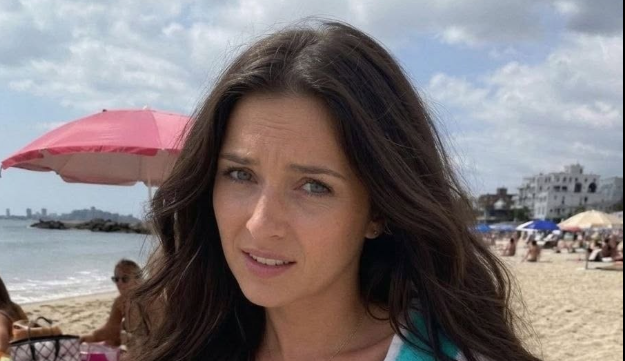 My DIL Always Hid Her Hands—Then A Beach Trip Revealed The Truth