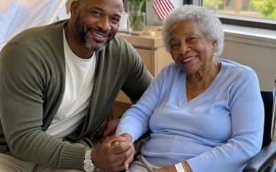 My Husband Visited His Mom Alone in the Hospital Because She ‘Needed Peace’ – A Month Later, I Finally Went There, and a Nurse Handed Me a Note That Made My Knees Buckle 0