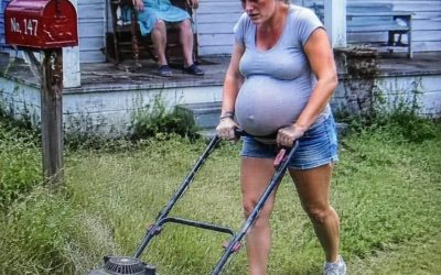 I Mowed the Lawn for the 82-Year-Old Widow Next Door – The Next Morning, a Sheriff Woke Me up with a Request That Made My Blood Run Cold