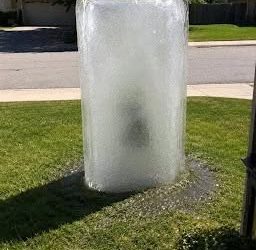 A Mysterious Block of Ice Appeared on My Lawn Overnight—What It Revealed After Melting Changed Everything..seee more