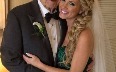 I Married a 78-Year-Old Wealthy Man – During Our Wedding Vows, He Grabbed the Mic and Said, ‘My Bride Doesn’t Know One Important Detail About Me’
