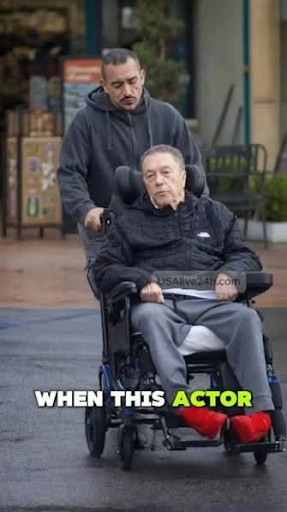 This rare paparazzi photo captures a legendary actor at 79,b seen in a quiet public moment years after a life-changing health event in 2012