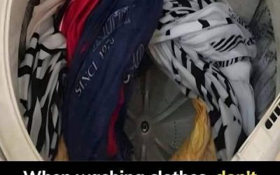 When washing clothes, don’t just put in detergent! Do this little trick, dirty clothes will be like new! Check the 1st comment👇