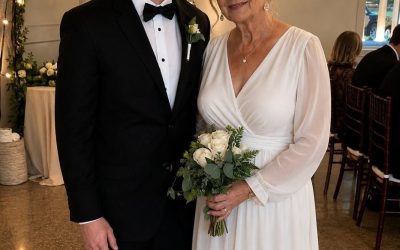 I married a lonely older woman for her money and a place to live. But after her funeral, her lawyer handed me a box and said, “She told me this is what you truly wanted.” When I married Evelyn, I was twenty-five, broke, buried in debt, and sleeping in my truck behind a grocery store. She was seventy-one. A widow. Soft-spoken. She owned a comfortable house in a quiet neighborhood. And no, I did not marry her because I loved her. … See more