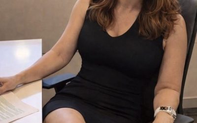Sarah Palin In G-Strlng Photos Leave Little To Imagination..Take a look! Check the Comments…