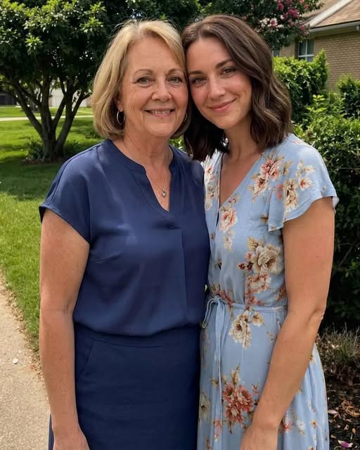 Before My Mother Passed Away, She Begged Me Not to Let My Sister Stand Beside Her Coffin – At the Funeral, I Finally Learned Why