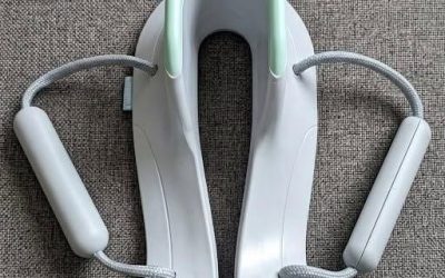 I Came Across This In My Girlfriend’s Room And Now I Have More Questions Than Answers. I Feel Awkward Asking Her Directly… Does Anyone Know What It Is? Answer In The First C0mment