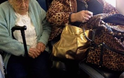 A Woman on the Plane Took Up Part of My Grandmother’s Seat — Then an Unexpected Moment Changed Everything