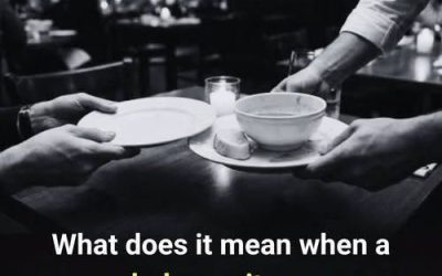 What It May Mean When Someone Helps Waiters Clear the Plates